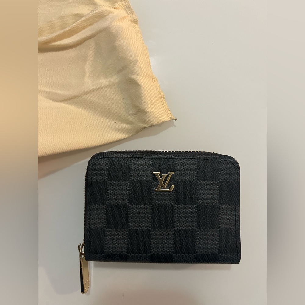 Louis Vuitton Zippy Coin Purse